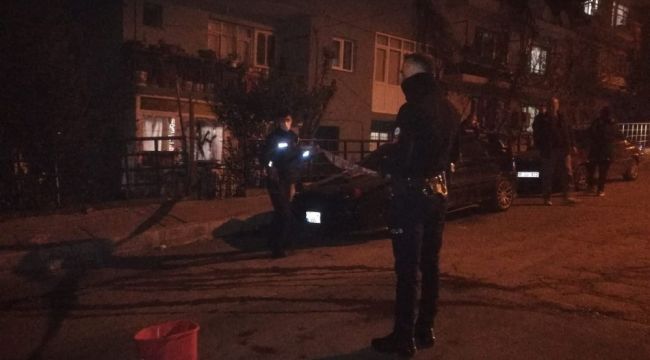 İzmir'de silahlı kavga: 1'i kadın 4 yaralı