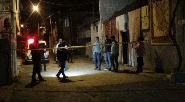 İzmir'de silahlı saldırganlar 2 çocuğu yaraladı