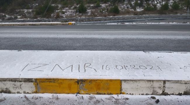 İzmir'e yılın ilk karı düştü