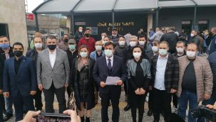 İzmirli Roman vekil, Toroğlu'nu dava etti