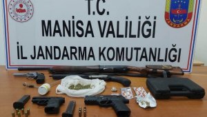 Jandarmadan uyuşturucu baskını: 5 gözaltı