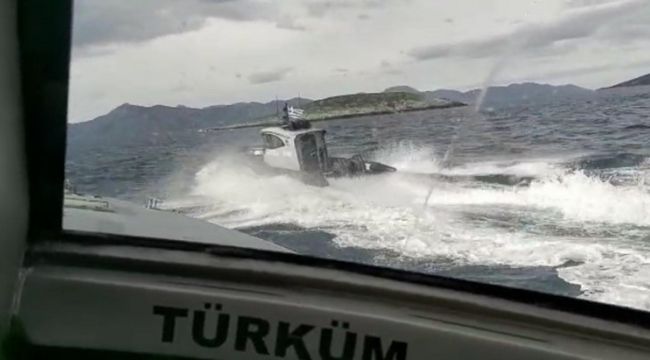 Kardak'ta Yunan botu böyle kovalandı