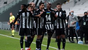 Kartal zirveyi kaybetmek istemiyor