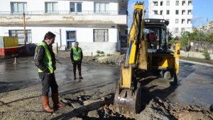 Kuşadası'nda alt ve üstyapı çalışmaları devam ediyor