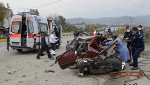 Muğla'da trafik kazası: 2 ölü, 3 yaralı