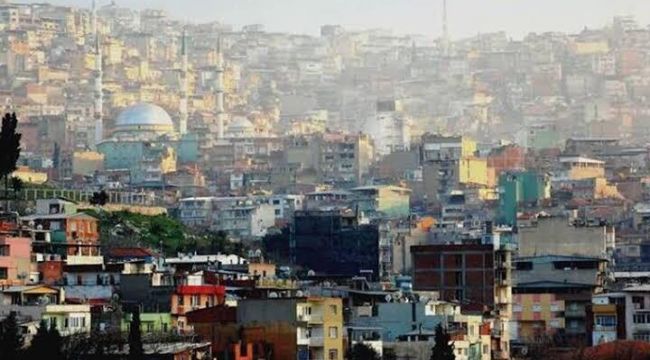 Pakistan'a değil Paris'e benzeyecek!