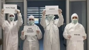 Sağlıkçılar yeni yıla böyle girdi