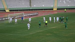 Şanlıurfaspor ile Kocaelispor 1-1 berabere kaldı