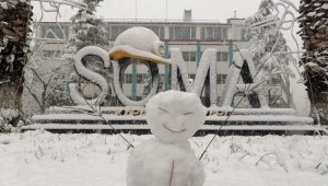 Soma'ya 3 yıl aradan sonra kar yağdı