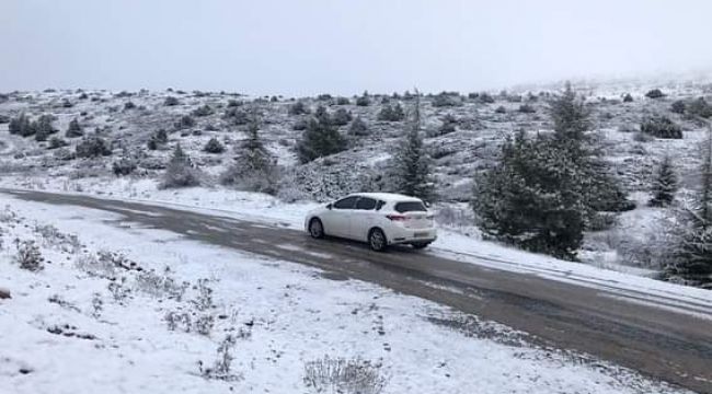 Spil'e yılın ilk karı yağdı