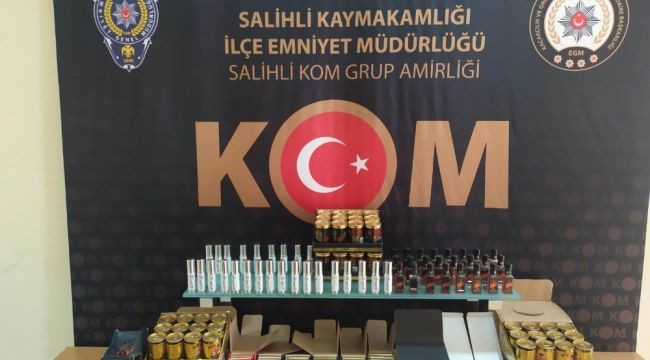 Şüpheli araçtan cinsel içerikli ürün çıktı