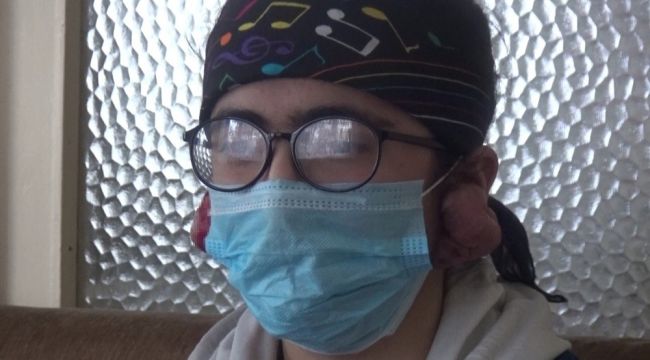 Taktığı küpe hayatını kararttı