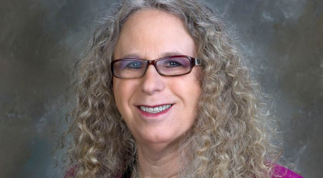 Transseksüel doktor bakan yardımcısı oldu