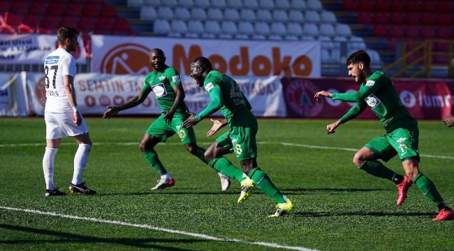 Tuzlaspor: 0 - Akhisarspor: 3