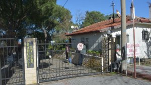 Uğur Mumcu'nun Ayvalık'taki evi bu yıl sessiz kaldı