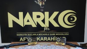 Uyuşturucu madde satıcılarına polis göz açtırmadı