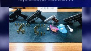 Van'da 4 ruhsatsız tabanca ve 29 fişek ele geçirildi