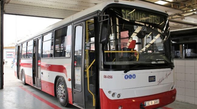 Yıpranan otobüsler tamir ve bakımla yenileniyor