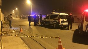 Ziyarete gitti, 3 kişiyi yaraladı