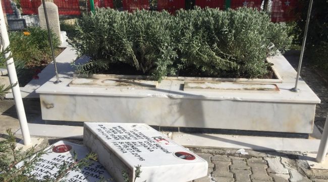 15 Temmuz şehidi ikiz polislerin mezarlarını kırdılar