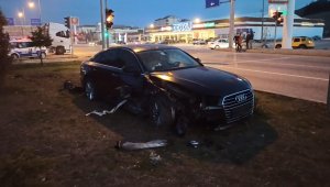 AK Parti Milletvekili trafik kazası geçirdi