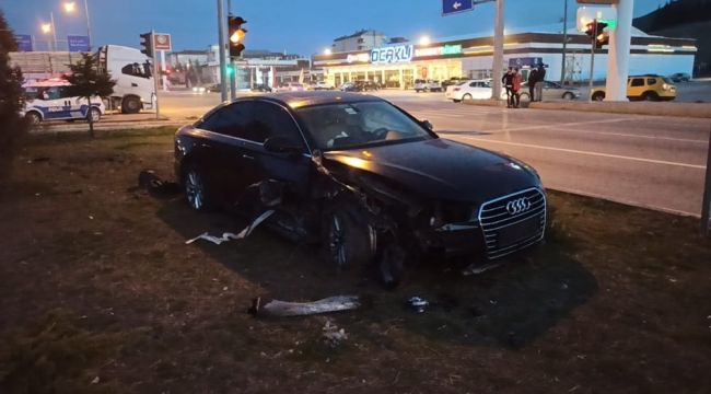 AK Parti Milletvekili trafik kazası geçirdi