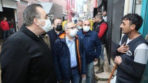 AK Partili heyet sel mağdurları için sahada