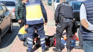 Alkollü adam ekipleri alarma geçirdi