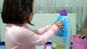 Atıklar minik öğrencilerin ellerinde hayat buluyor