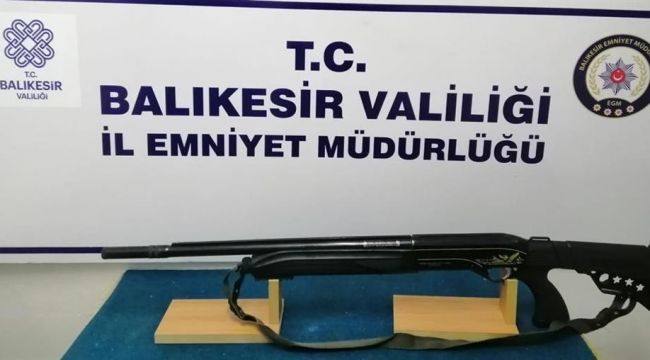 Balıkesir'de aranan 16 şahıstan 4'ü tutuklandı