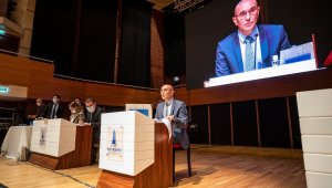 Başkan Soyer meclisi olağanüstü toplantıya çağırdı