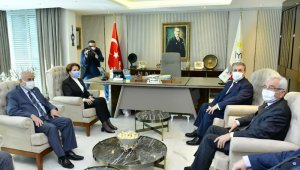 Destici'den Akşener'e 'yeni anayasa' ziyareti