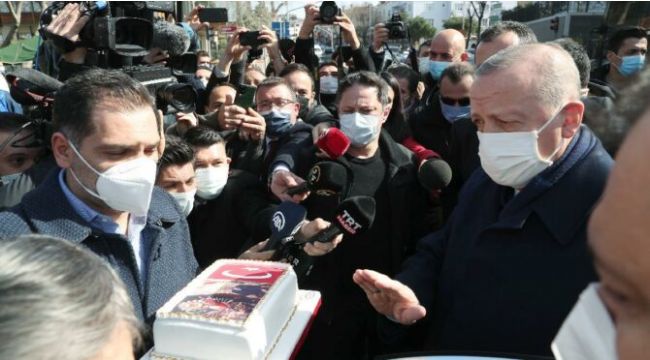 Erdoğan'a doğum günü pastası