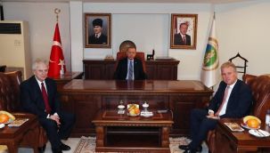Erdoğan, İzmir'de iki oda başkanıyla buluştu