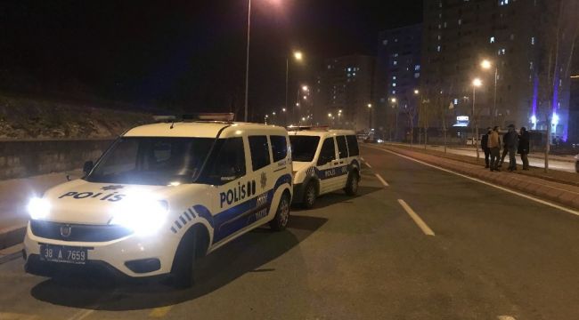 Ev hapsindeydi, kaçtı; kaçarken kendini vurarak yaraladı