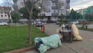 Evsiz gence Başkan Deveci sahip çıktı