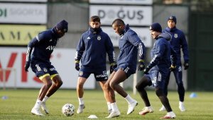 Fenerbahçe, Fatih Karagümrük maçı hazırlıklarını tamamladı