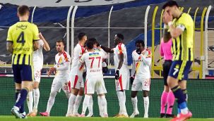 Göztepe, Fenerbahçe'yi şoke etti!