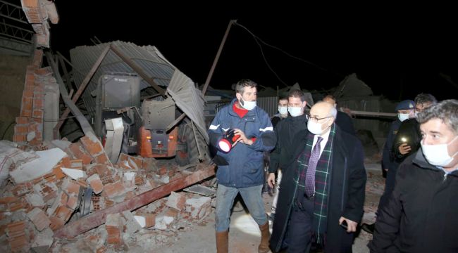 Hortum Alaçatı'da bir çiftliği yerle bir etti