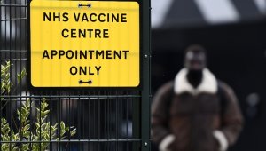 İngiltere'de son 24 saatte 215 can kaybı