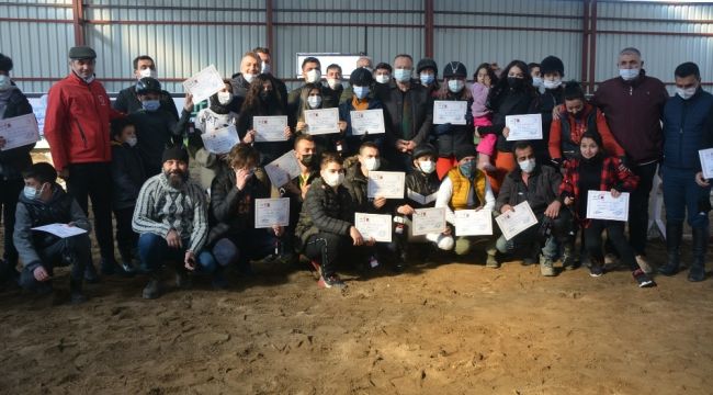 Isparta'da 31 sporcu binicilik lisansı almaya hak kazandı