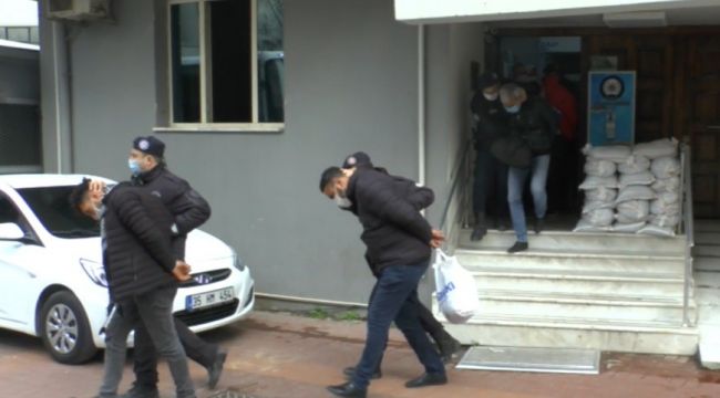 İzmir merkezli silah kaçakçılığı operasyonu: 9 tutuklama