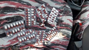 İzmir'de jandarma, uyuşturucu tacirlerine göz açtırmıyor