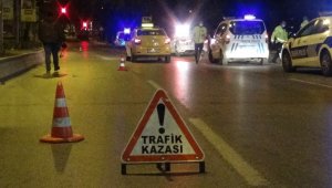 İzmir'de motosiklet sürücüsü kazada ağır yaralandı