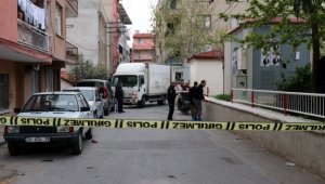 İzmir'de yol verme kavgası kanlı bitti: 7 yaralı