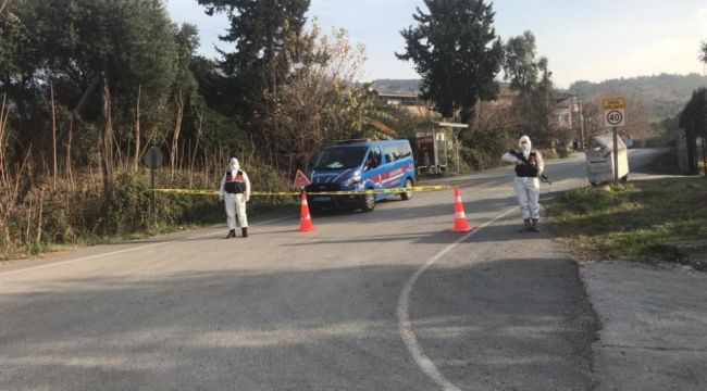 Kadınlar ekmek yaparken korona virüsü yaydı