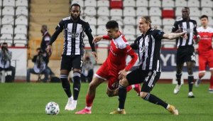 Kartal, Antalyaspor'a takıldı