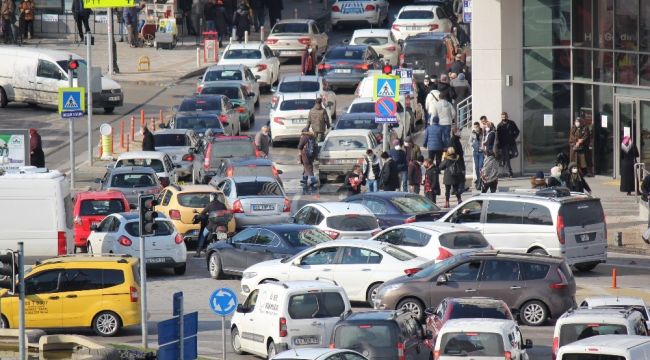 Kısıtlama öncesi Samsun'da yoğunluk