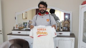 Korsan adasında 21 gün ölüm korkusu