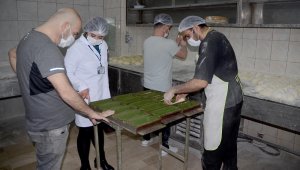 Kuşadası'nda gıda baskınları